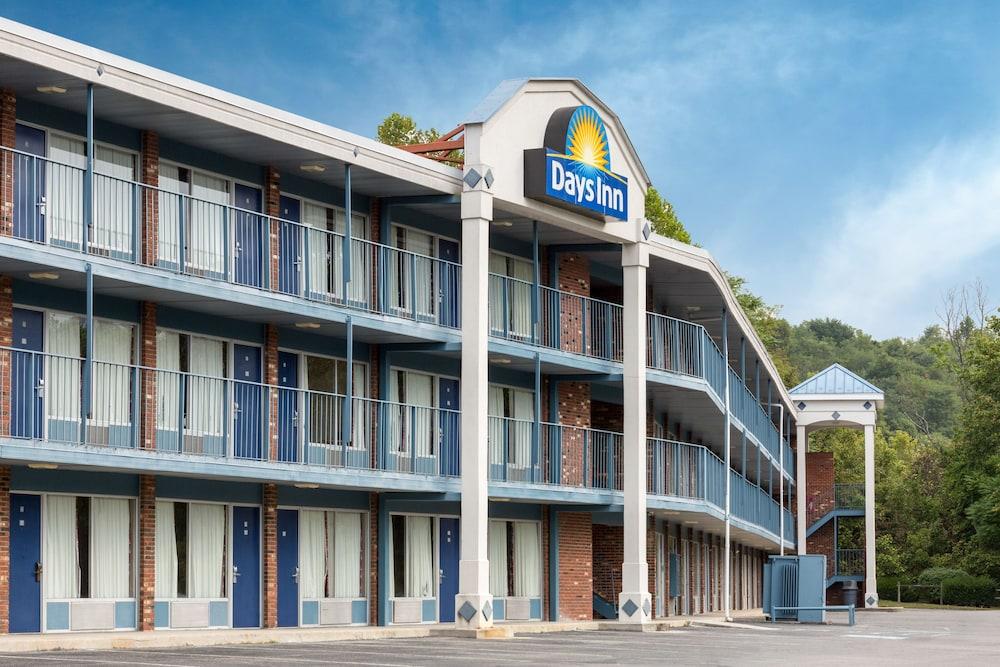 Days Inn By Wyndham Lexington Bagian luar foto